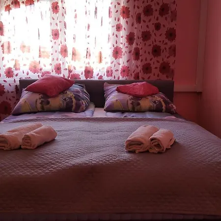 Paris-lux. Apartman